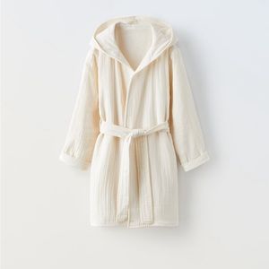 NWT ZARA Kids Robe sz M (6-9 yrs)